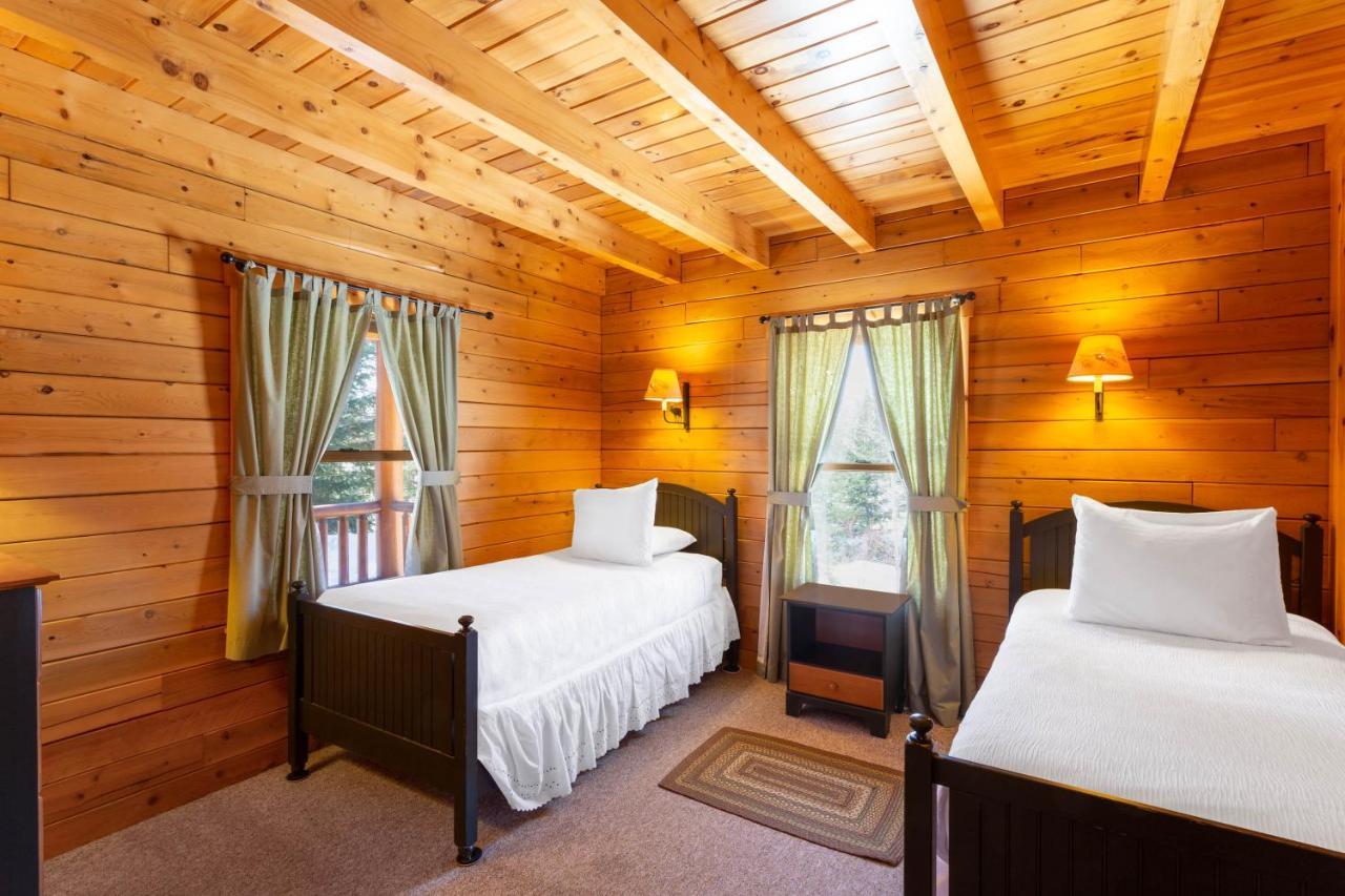 เรนเจอลีย์ เลค รีสอร์ต อะรามาดา บาย วินด์แฮม Hotel Rangeley ภายนอก รูปภาพ